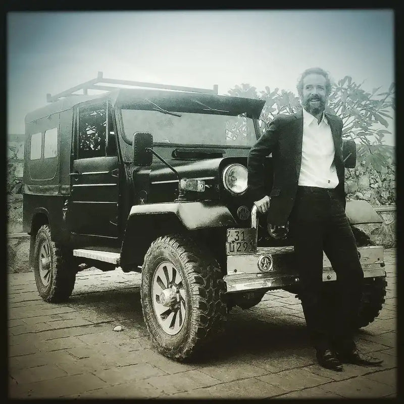 The Art of Blur: Alecse's Unique Poster Style