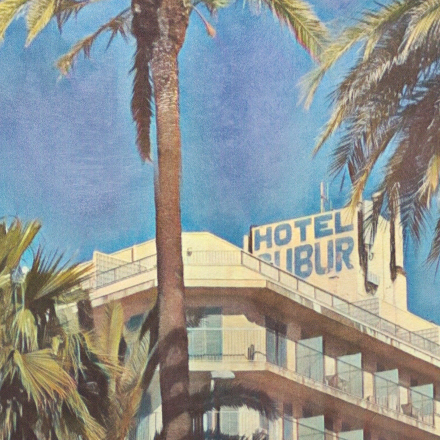 Close-up of Alecse’s Hotel Subur Sitges poster showing the iconic hotel façade and palm-lined skyline.