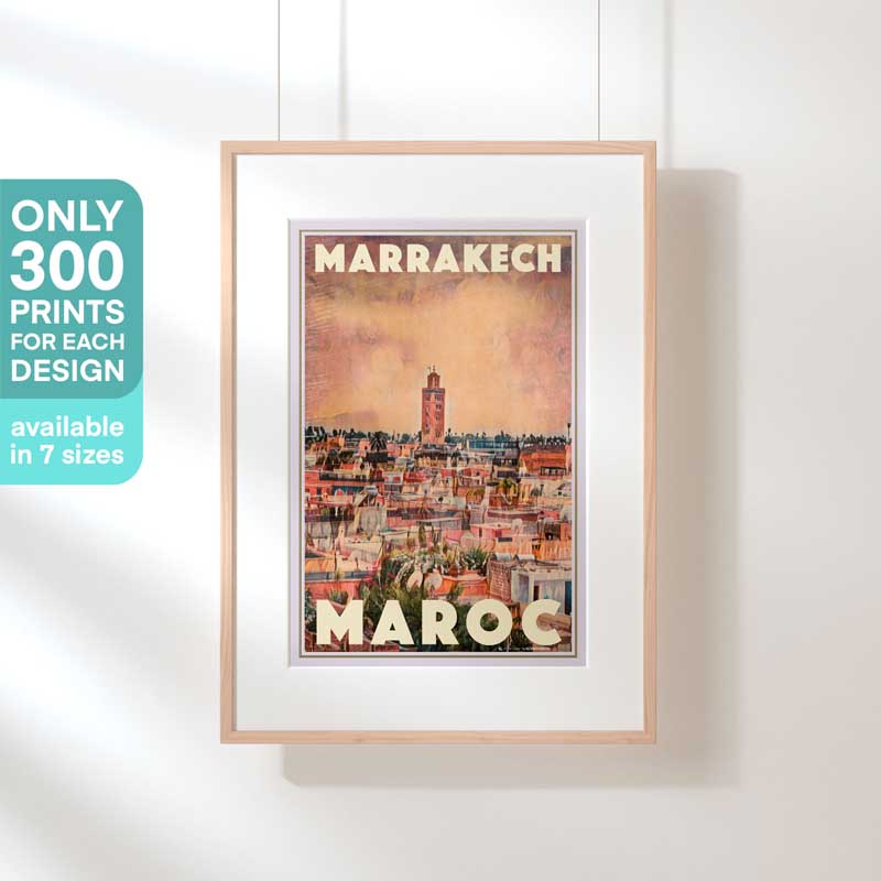 Affiche de voyage marocaine en édition limitée de Marrakech | Panorama d'Alecse