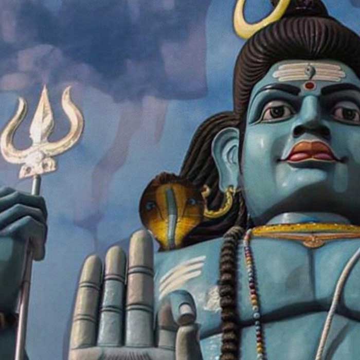 Détails de la statue de Shiva dans l'affiche Trincomalee du Sri Lanka