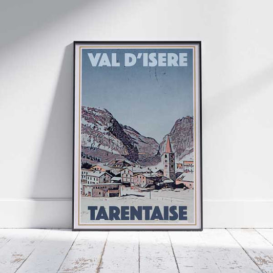 Affiche Val d'Isère Le Village | Impression classique de la station de ski des Alpes françaises par Alecse