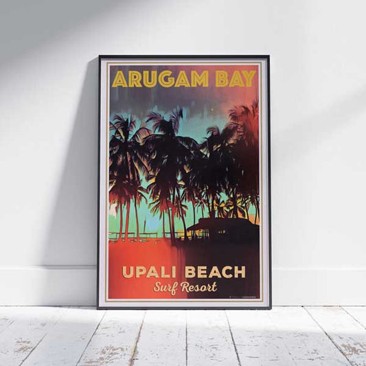 Upali Beach Sunset par Alecse, l'affiche originale de voyage vintage par Alecse