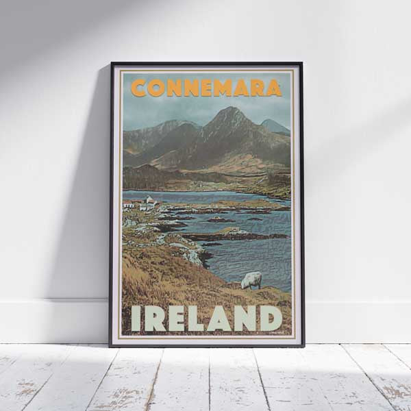 AFFICHE CONNEMARA IRELAND encadrée | Édition Limitée | Conception originale par Alecse™ | Série d'affiches de voyage vintage
