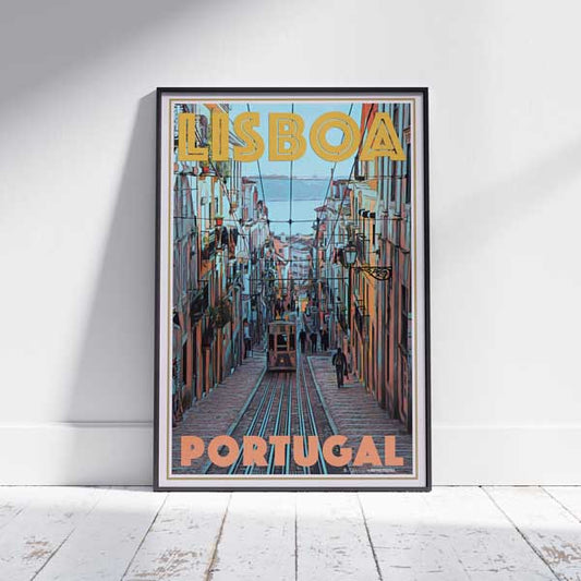 Affiche Lisbonne Lisboa Tram Down | « Affiche de voyage vintage du Portugal » par Alecse